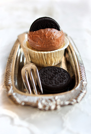 Oreo-Nougat-Cupcake